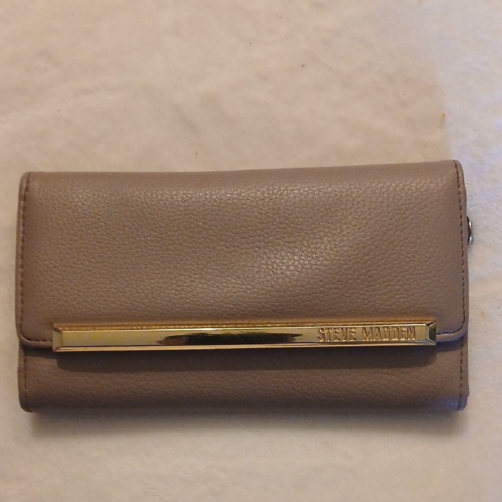 Steve Madden Taupe Fold Wallet with Gold Bar Accent